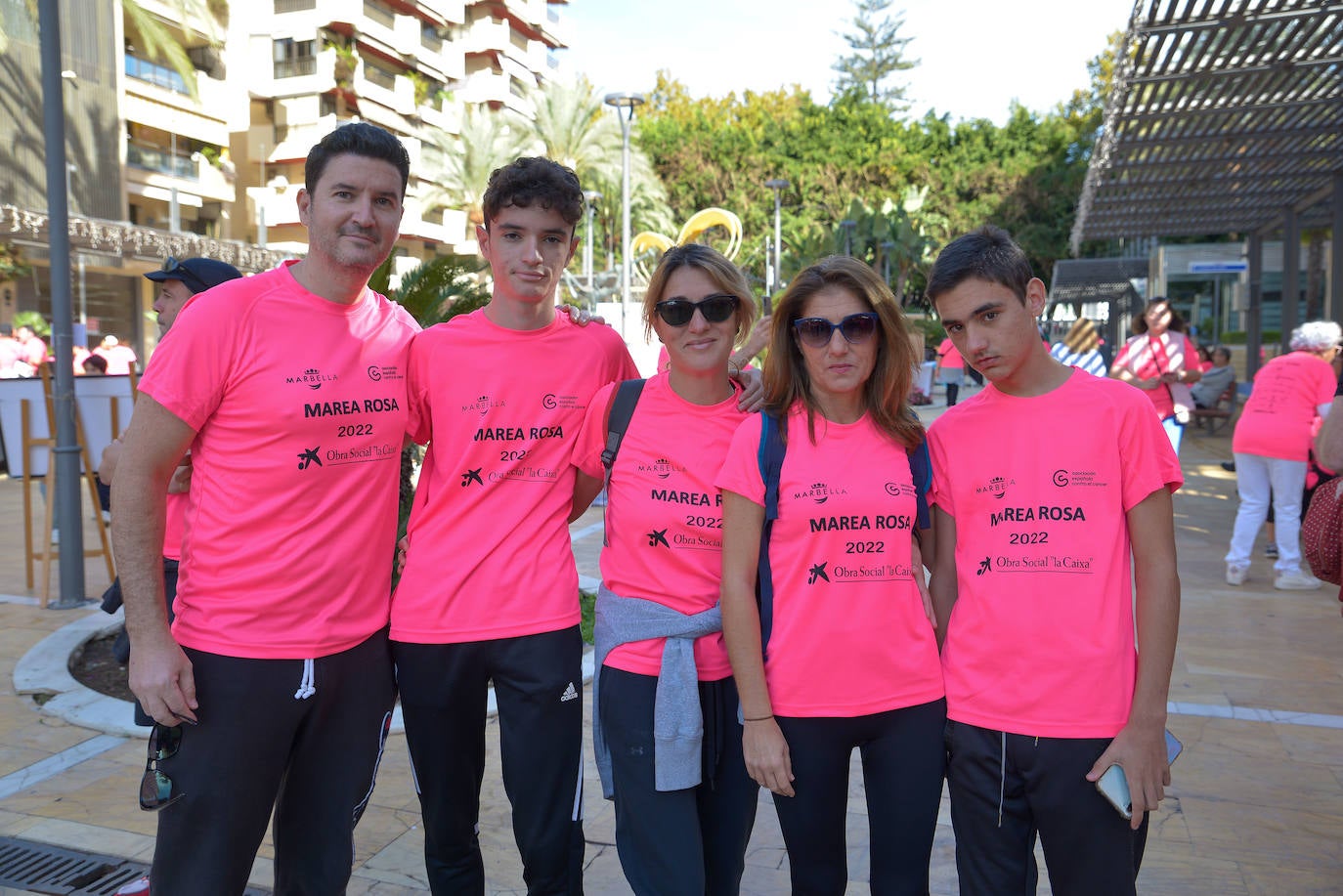 Wave of pink in Marbella as more than 3,000 take part in cancer awareness walk