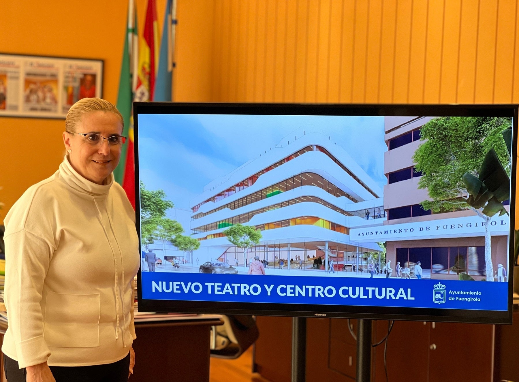 Ana Mula announces the new theatre will soon become a reality.