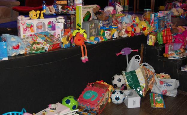 Call for donations of clothes and toys
