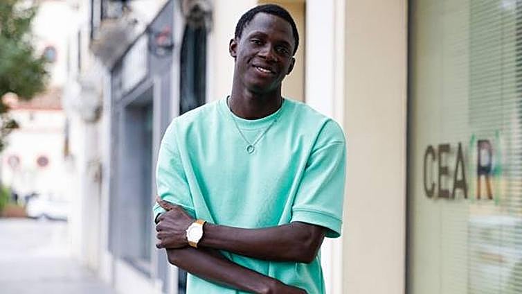 Mamadou, the Senegalese migrant who overcame his fear of the sea to save a life on Costa del Sol beach
