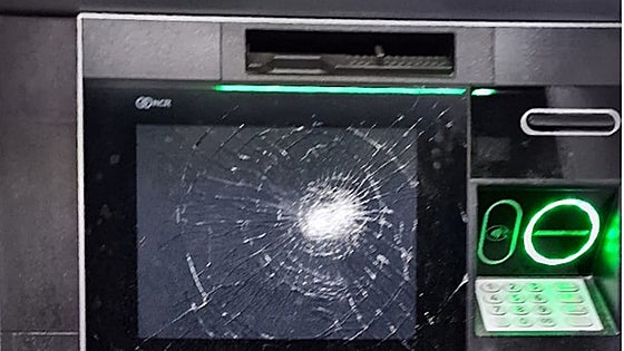Man arrested for smashing cash machines with a hammer in Torremolinos