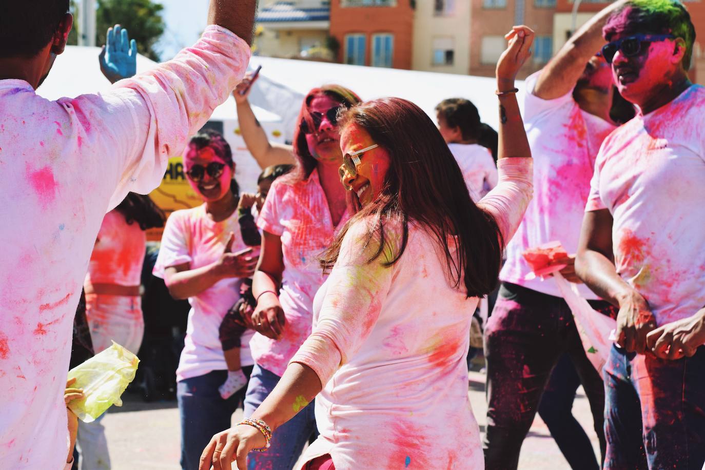 Benalmádena is filled with colour to celebrate Holi, in pictures