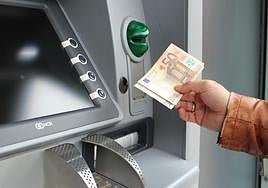 Provincial authority helps finance installation of cash machines in Malaga villages without banks