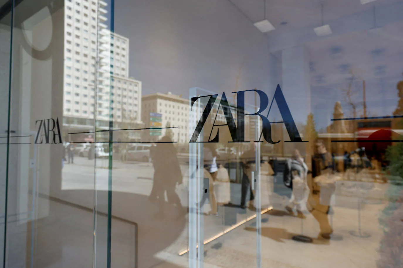 Spanish firm that owns Zara announces record sales for 2022 and surge in profits