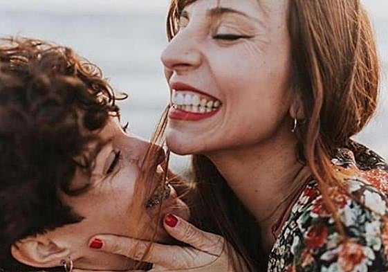 Spain slips to 32nd place in world happiness index