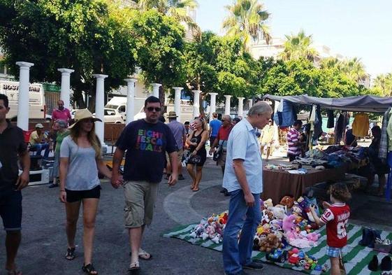 Almuñécar flea market suspended over Easter