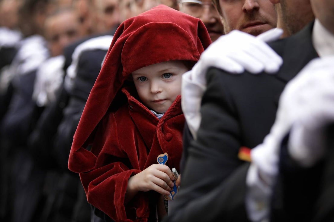 Holy Monday processions in the heart of Malaga, in pictures