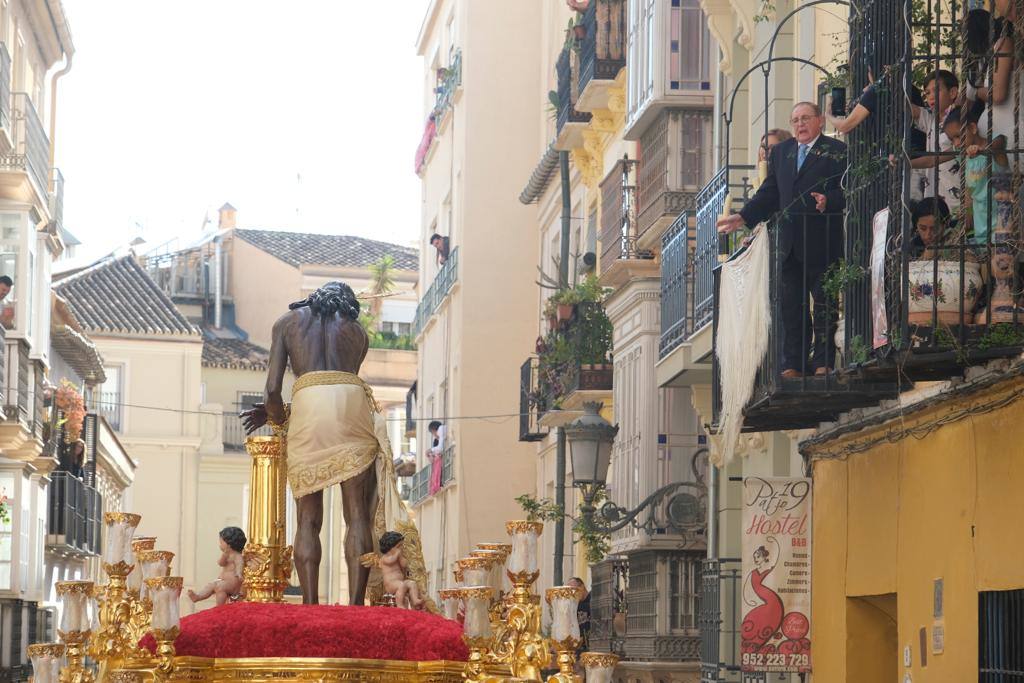 Holy Monday processions in the heart of Malaga, in pictures