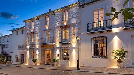 The historic La Fonda Heritage Hotel opens in Marbella with luxury and modern facilities, celebrating local culture, gastronomy and hospitality