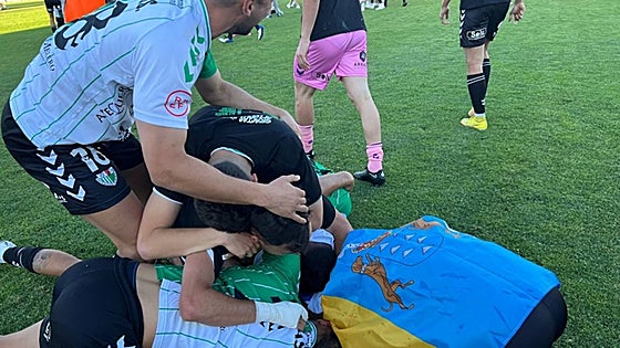 Antequera seal promotion to the third tier of Spanish football with four games left to go