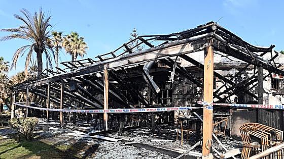 San Pedro Alcántara beach bar and restaurant gutted in early morning blaze