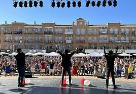 The event presented tributes to iconic British acts like The Spice Girls and Take That.