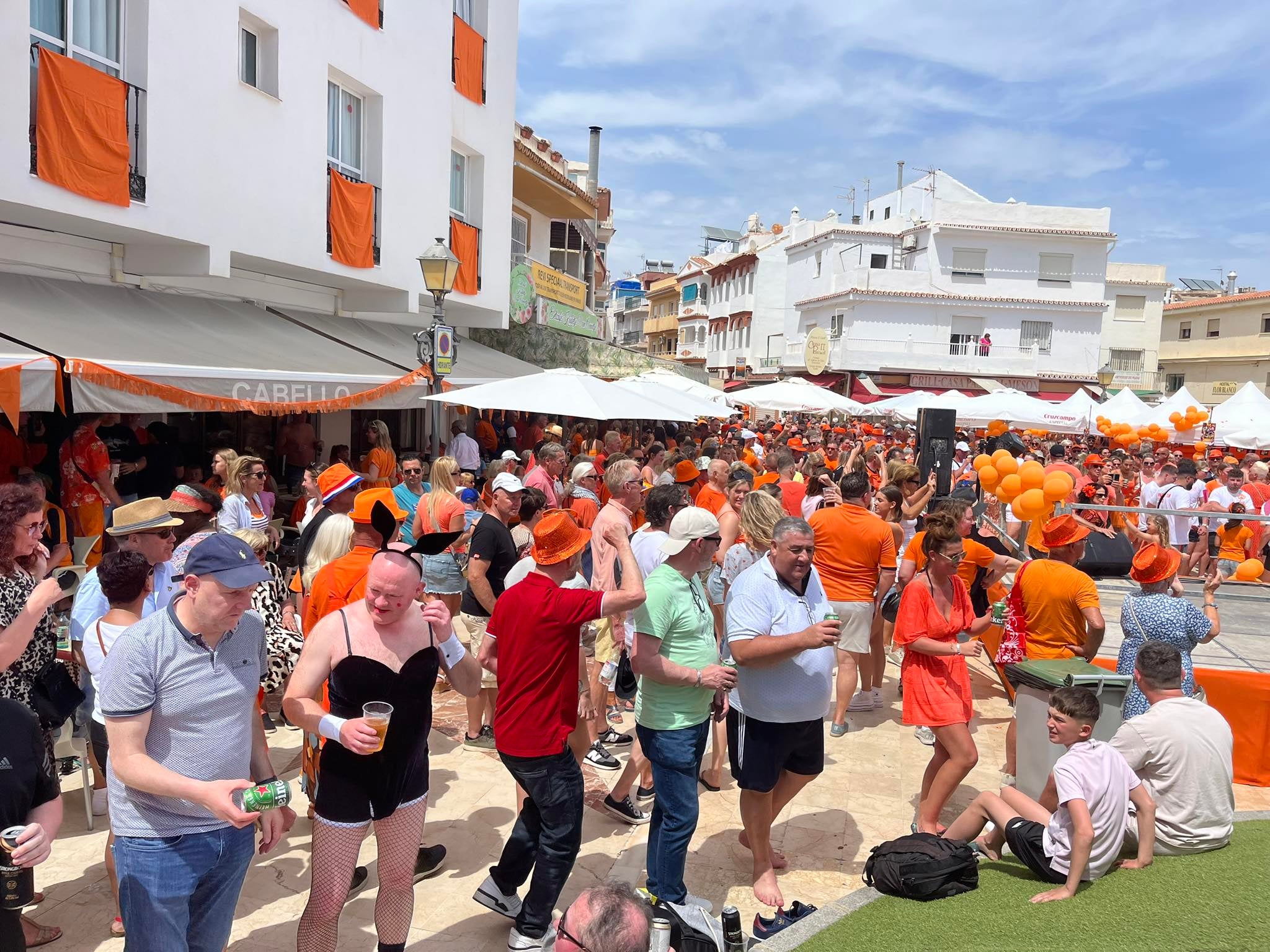 In pictures... King's Day celebrations on the Costa