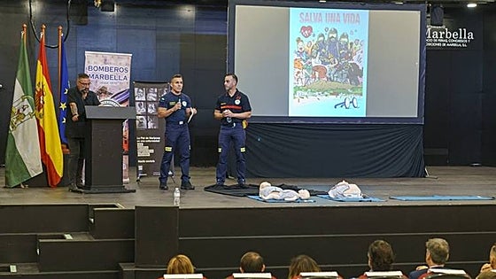 Save a life: a comic book for children to learn CPR with Marbella’s fire brigade