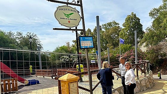 Fuengirola installs measures to protect children from dangerous sun rays in play area