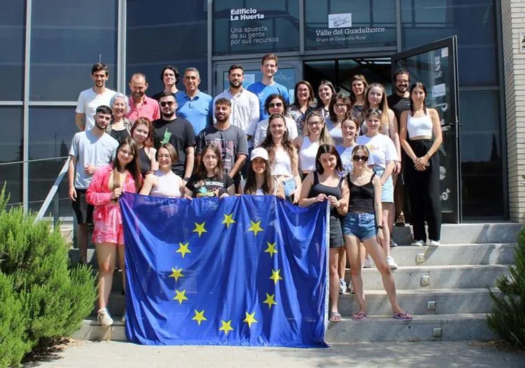 Students from five European countries participate in Sun and More project in Malaga's Guadalhorce valley