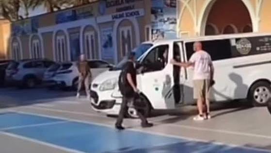 Taxi driver tests almost five times over the alcohol limit in Fuengirola