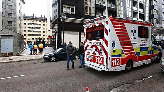 Twin sisters die after falling from a sixth-floor window in Spain