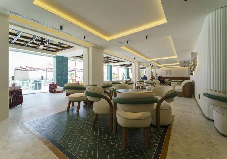 Imagen principal - Fuerte Marbella reopens its doors as a five-star hotel
