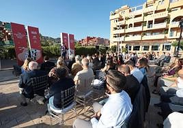 SUR in English celebrates international business