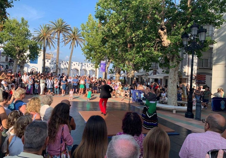 Nerja Danza festival returns to Balcón de Europa