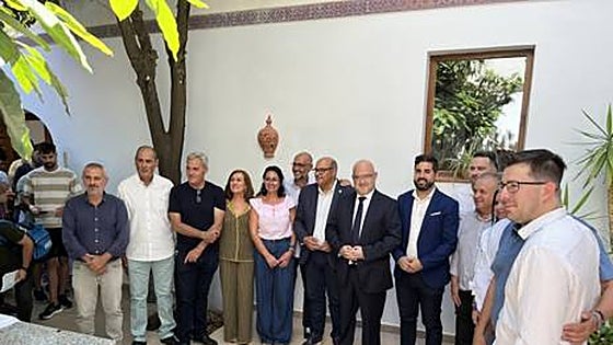 PP and independent Torre del Mar group sign 'historic' pact to govern in Vélez-Málaga