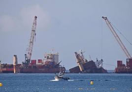 Gibraltar starts to remove the hull of the OS 35, the ship that sank in August last year