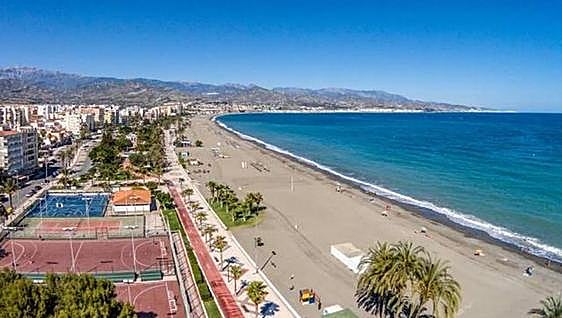 Two beaches in Malaga among the most sought-after in Spain for buying a home