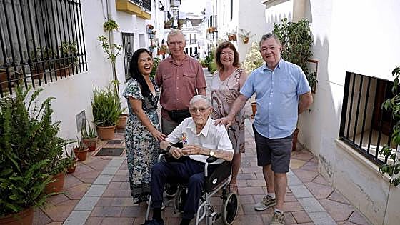 Benalmádena congratulates and thanks Charles Betty