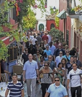 Imagen secundaria 2 - In Ronda, Welles in the bullfighting area, M. Obama in Marbella.