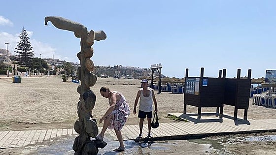 Drought crisis: Rincón de la Victoria is latest Costa del Sol town to cut footbaths or showers on beaches