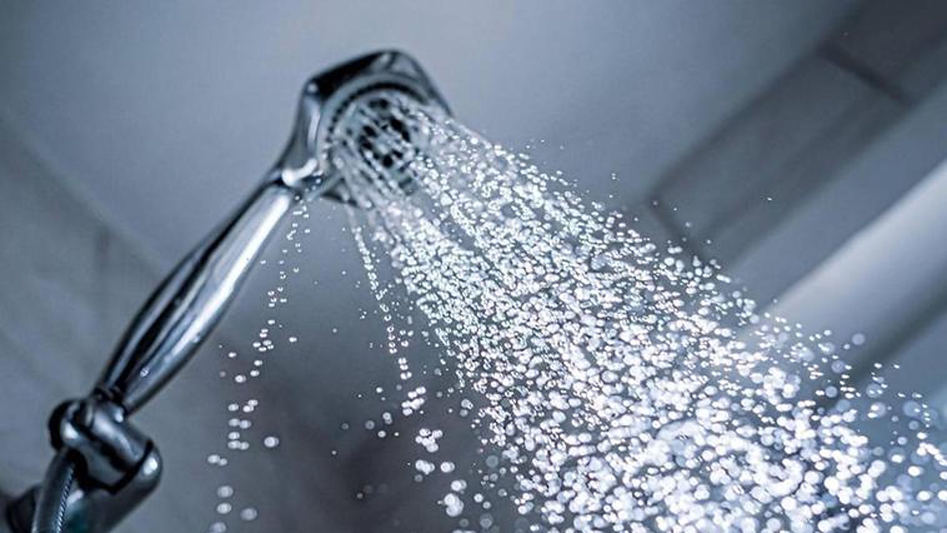 Not guilty verdict for British man who showered in stranger's Malaga flat after suffering from a bout of diarrhoea - Vimarsana News
