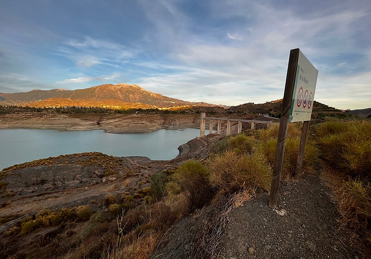 La Viñuela reservoir is at 9% of its capacity.