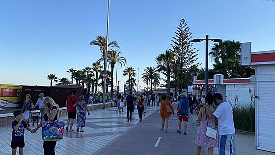Seventeen-year-old scooter rider arrested for hitting police officer in Costa del Sol town