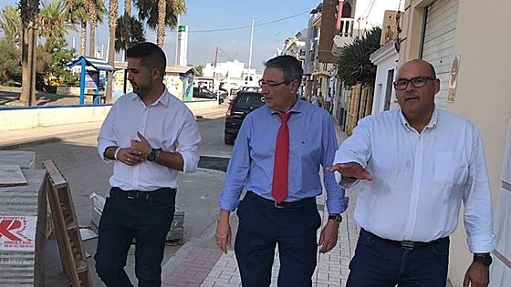 Plans in place to add more sections of the Malaga province coastal path in the Axarquía