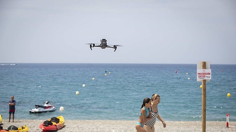 Costa Tropical introduces drone to control ‘nuisance’ jet skis