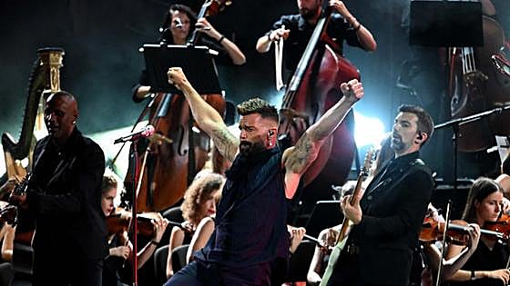 Ricky Martin's boundless energy fills the Starlite stage