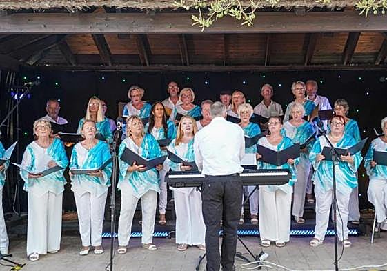 The TAPAS choir perform the music of Lennon and McCartney.