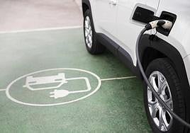 There are currently 698 high-power public access recharging points in Spain.