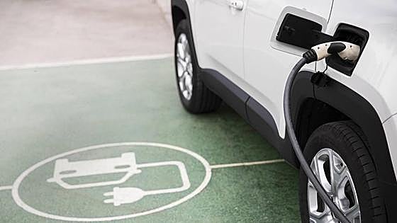 EU insists it will be mandatory to have a high-power charging point for electric vehicles every 60km by 2025