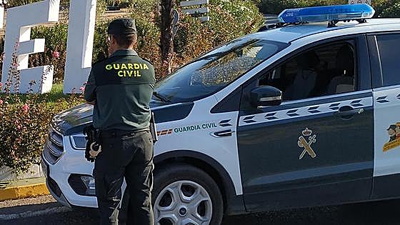 Two dead after car crashes down embankment on A367 Ronda - Campillos road