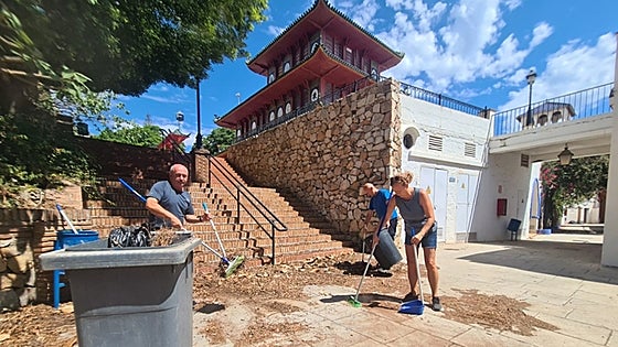 Tivoli workers organise 24-hour security patrols to prevent vandalism