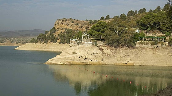 Second Malaga reservoir sinks to its lowest level in history