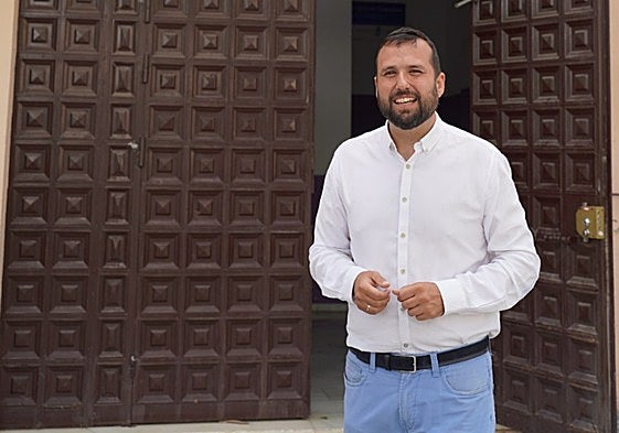 Councillor Juan Olea.