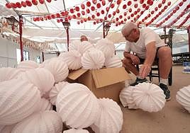 Preparations in one of the casetas run by a local association.