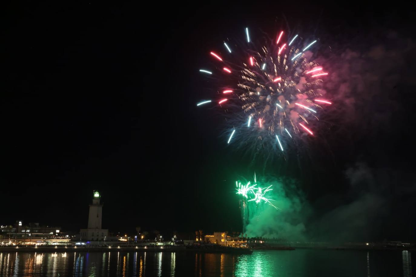 In pictures, spectacular drone show and firework display open Malaga's big summer fair
