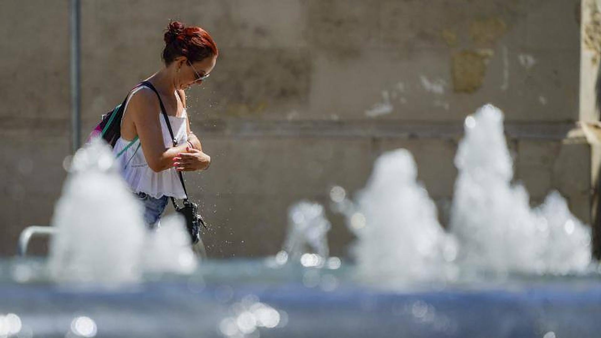 Yellow level warning activated for high temperatures in Malaga province, with the mercury reaching up to 38C - Vimarsana News