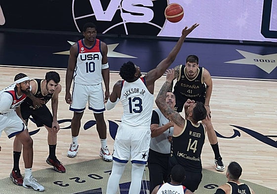 Action from Sunday's exhibition match in Malaga.