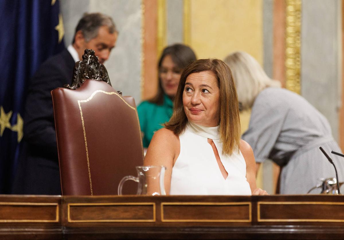 New parliament's first step eases way for Sánchez to become PM