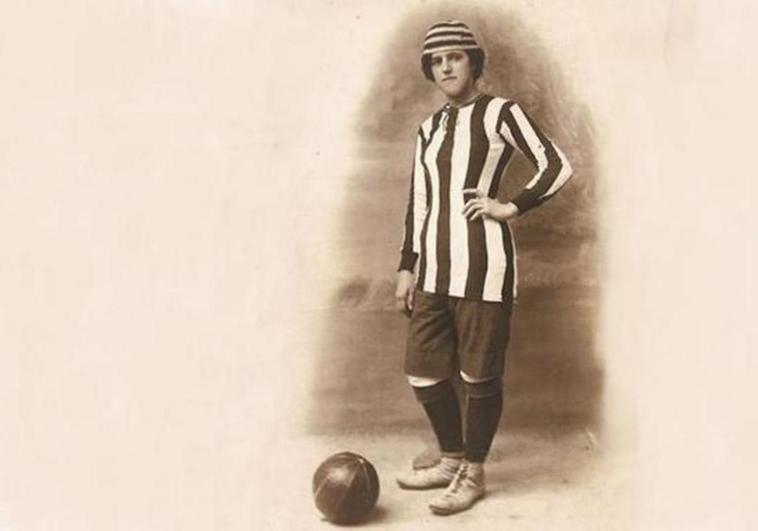 The pioneering Malaga woman who dressed as a man to play football